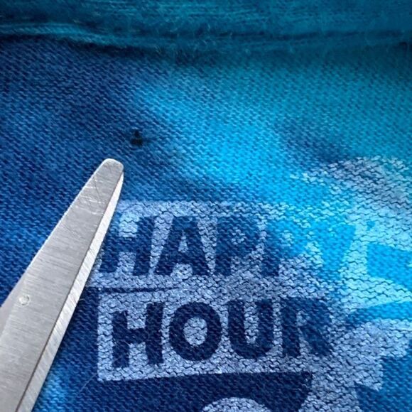 Happy Hour Blue Tie Dye T-shirt Blue Moon Unisex Short Sleeve Crewneck Medium - Picture 7 of 9